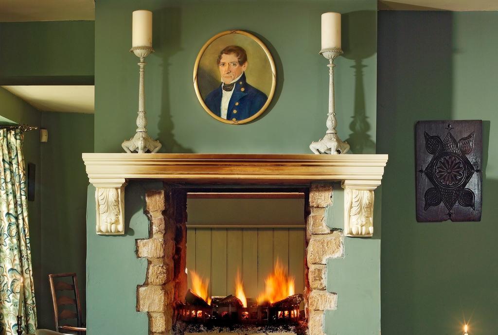 Lord Poulett Arms Hotel Bristol Esterno foto