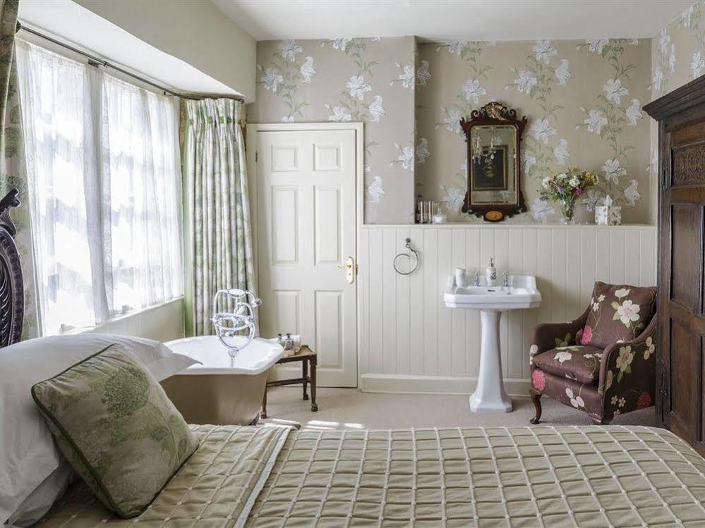 Lord Poulett Arms Hotel Bristol Esterno foto